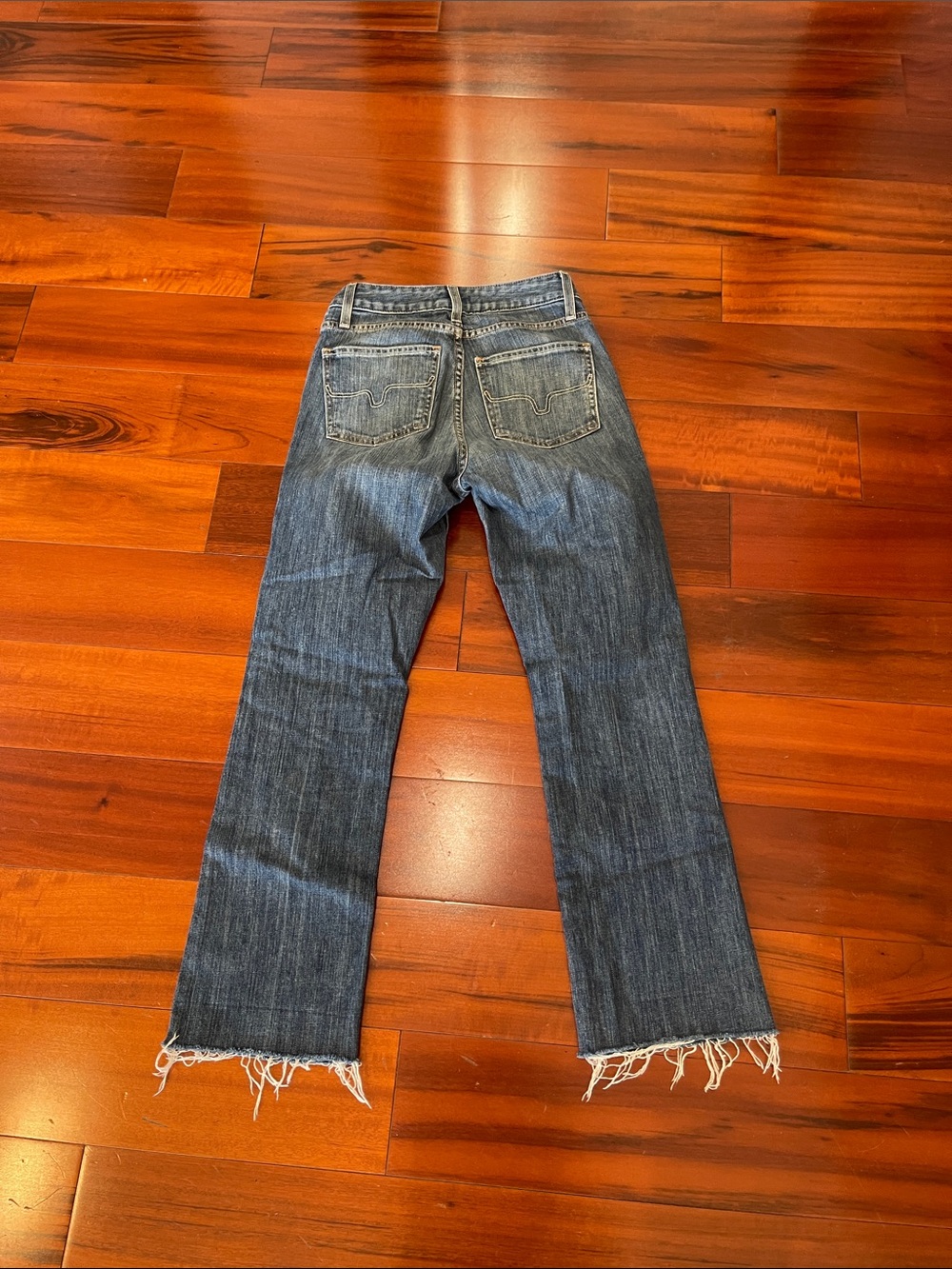 Kimes Ranch Monica Straight-Leg Dark Blue Denim Jeans with Raw Hem XXS - Picture 3 of 4